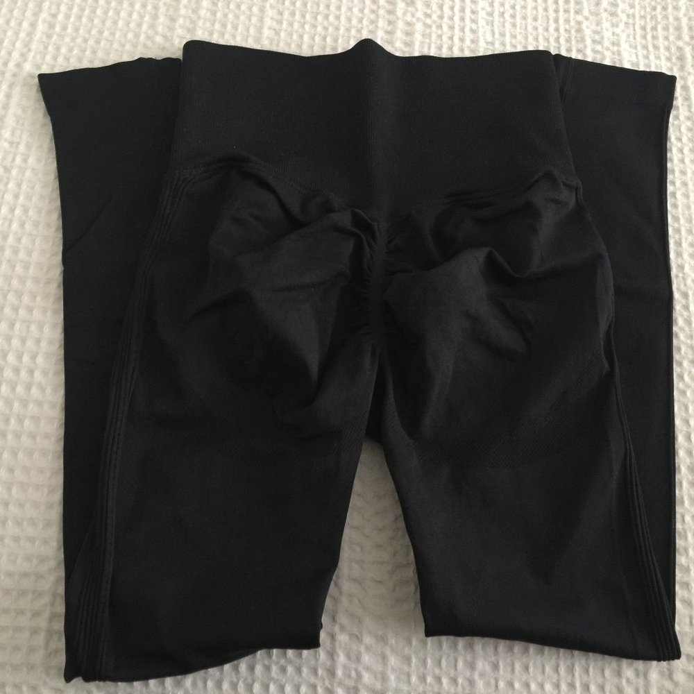 BLACK BUTT CONTOUR & SCRUNCH LEGGING